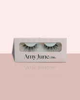 Celeste - Wispy, Natural Cat-Eye Lash with Invisible Band